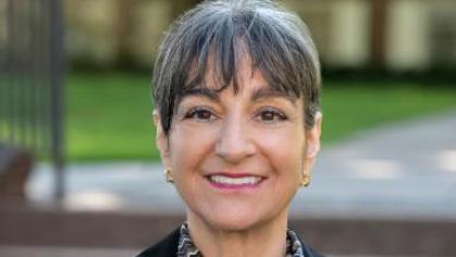 Lisa Correa headshot