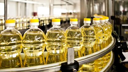 vegetable oils in factory