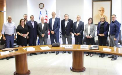 Group photo of delegation at Tel Aviv University for signing of MOU