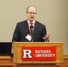 Rutgers senior vice president for research Michael Zwick speaking to Rutgers-Camden researchers